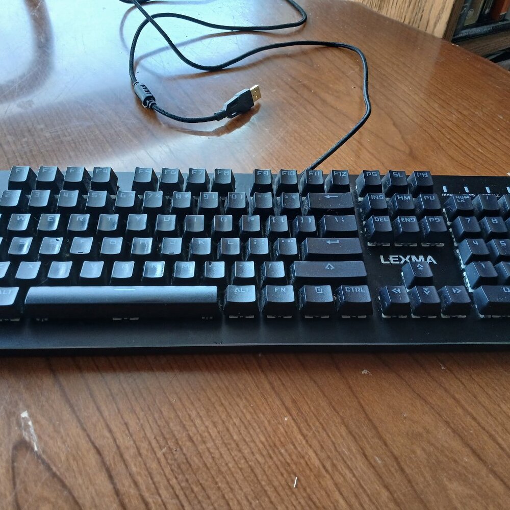 Lexma Mechanical Keyboard